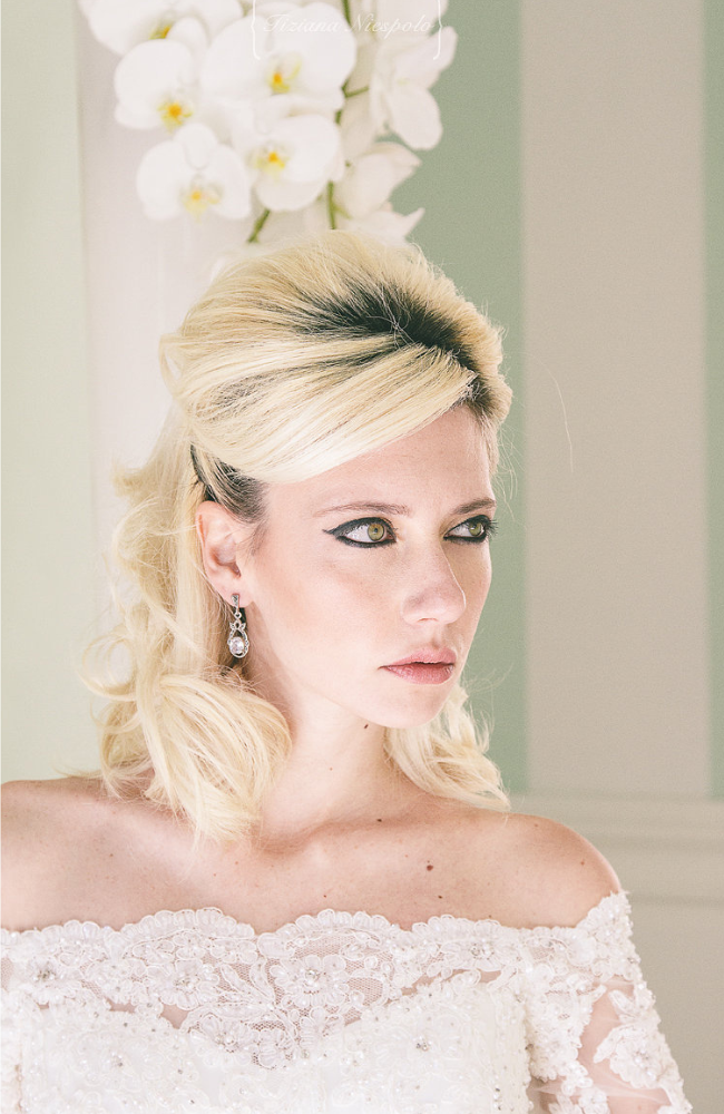 Immagine di una sposa in posa dopo il mio make up